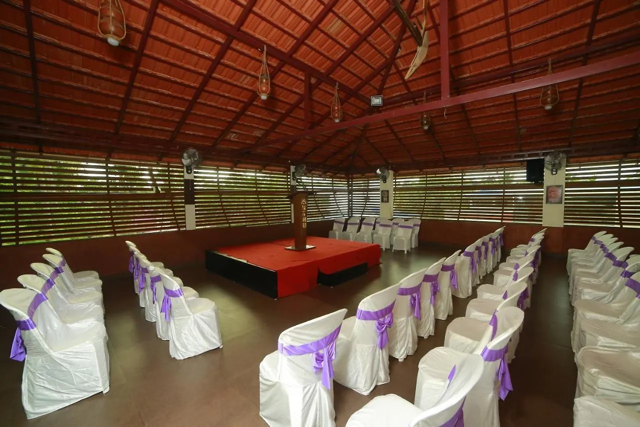 Hotel Rithu Regency Angādipuram 3*,  Índia